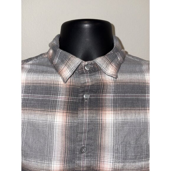 Apt. 9 Casual flannel Shirt Long Sleeve Button Down Men Medium untucked fit - Picture 2 of 8